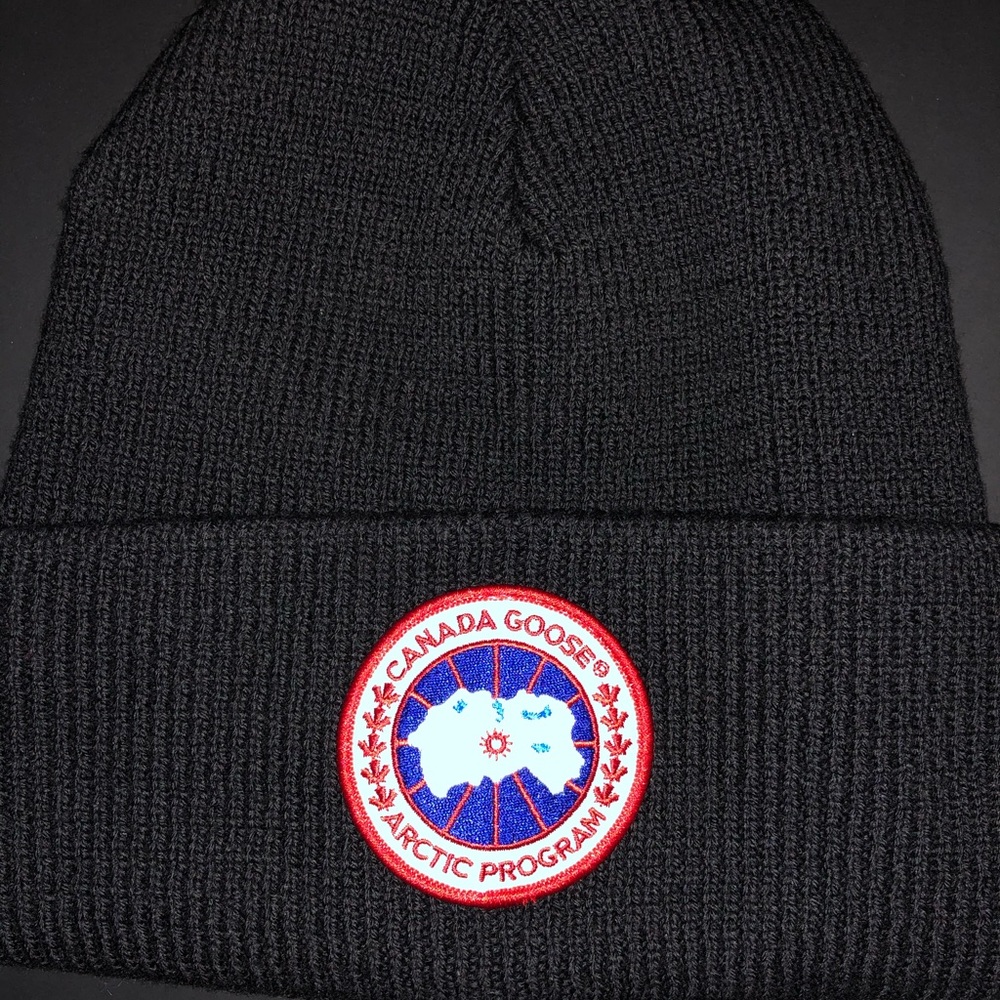 Canada Goose Wool Beanie (Black)
